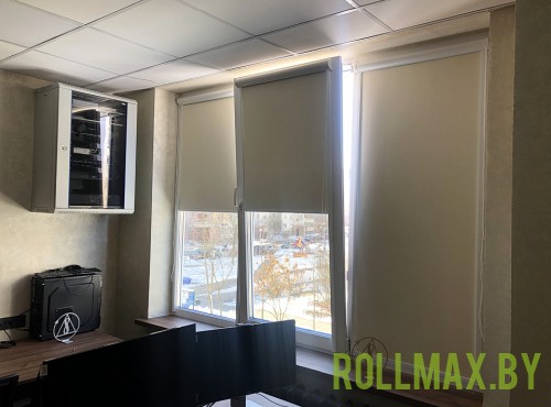 Рольшторы блэкаут №026